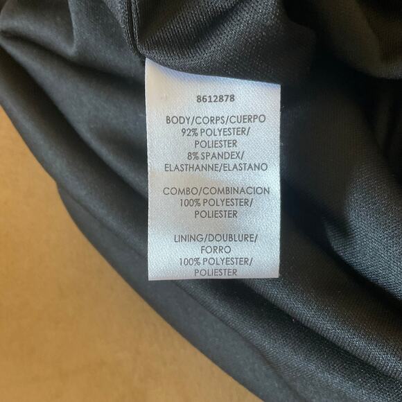 JS Collections Women's Cocktail Dress Size 8 Black Velvet Short Sleeve Sheath - Picture 10 of 13